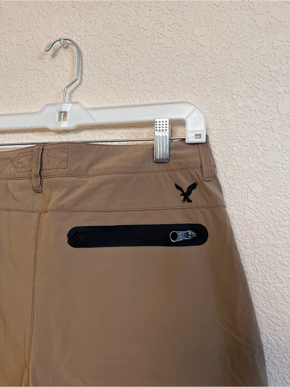 American Eagle Outfitters Men’s Flat Front Active Shorts - Picture 7 of 10
